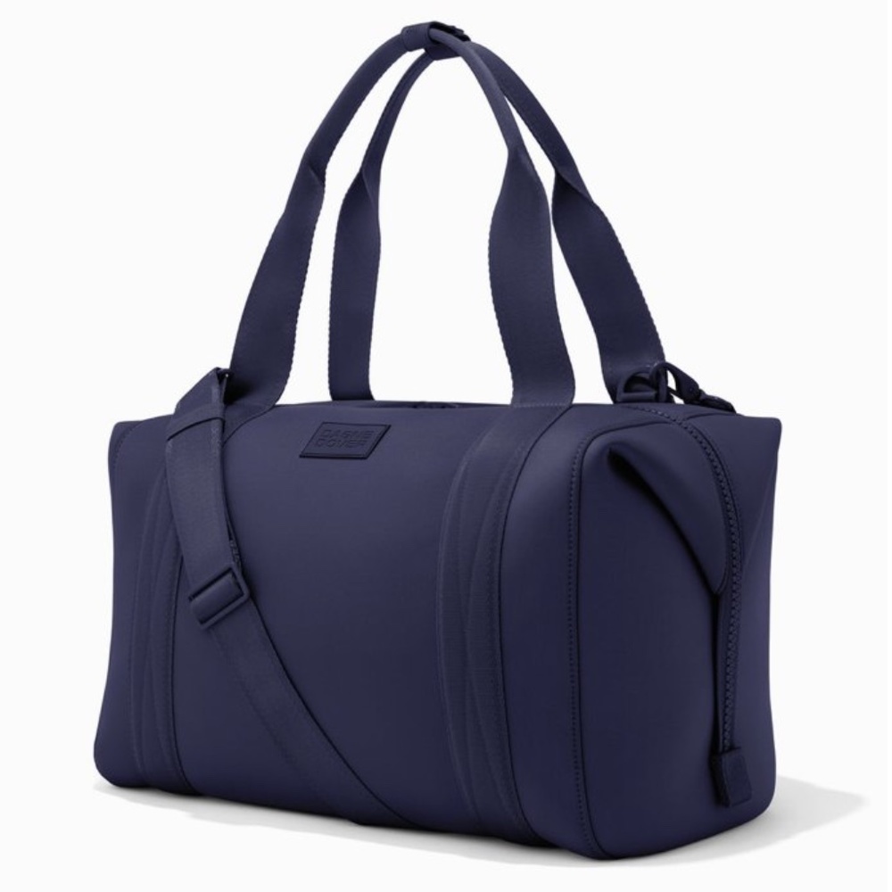 NEW —Dagne Dover Weekender Neoprene Travel Duffle Duffel Bag Navy Blue S…